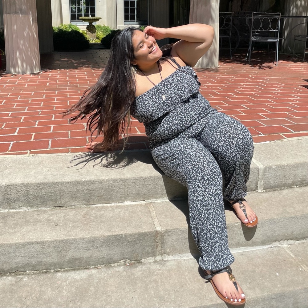 Floral jumpsuit!!